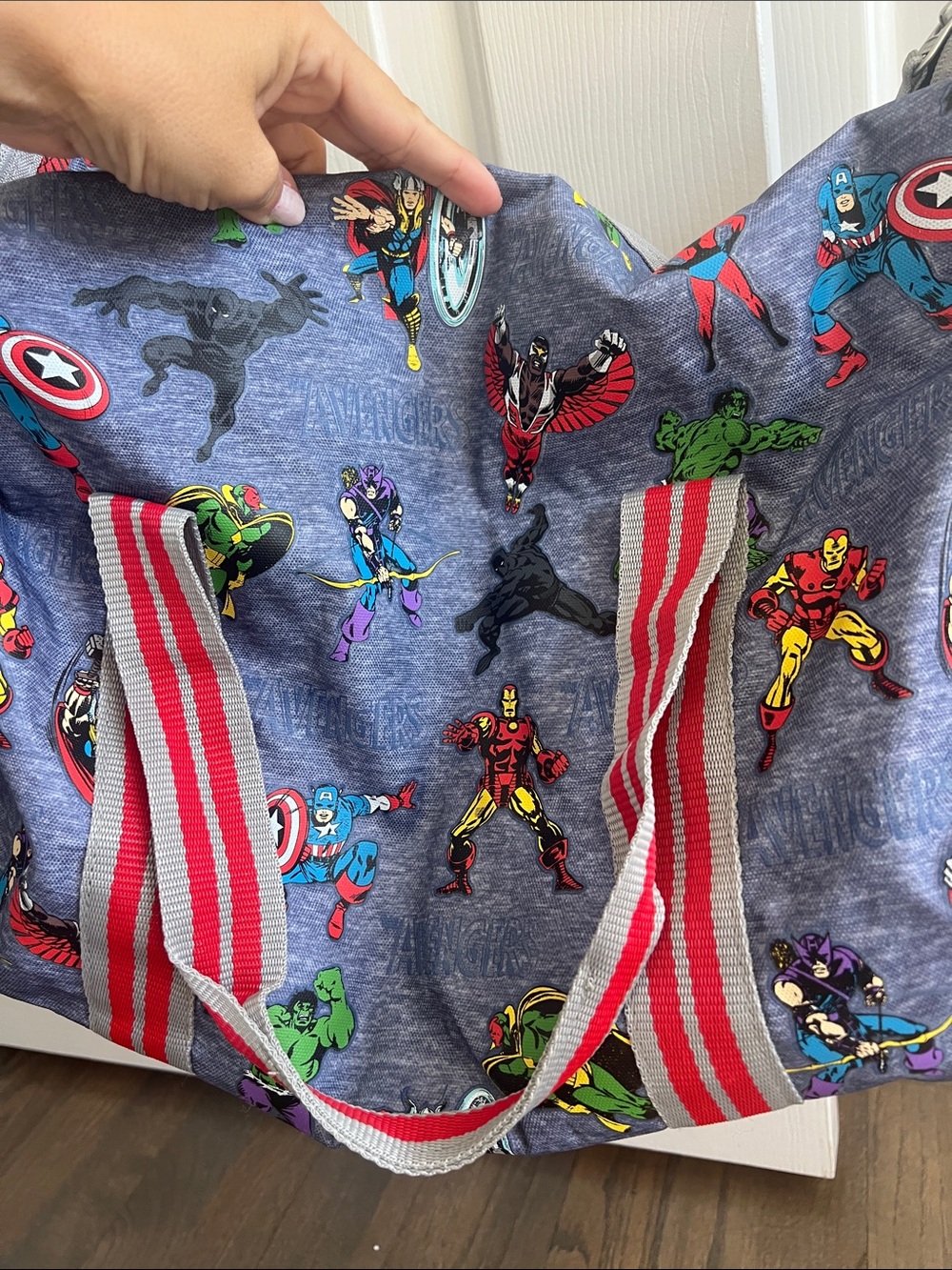 Pottery Barn Kids Avengers duffle bag - Picture 2 of 7